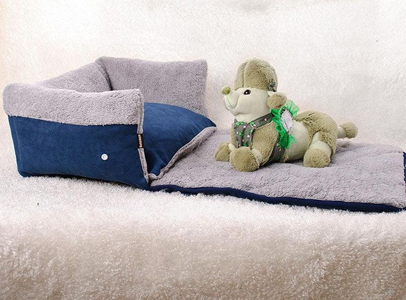 Luxury Haven Pet Retreat: Convertible Bed With Blanket