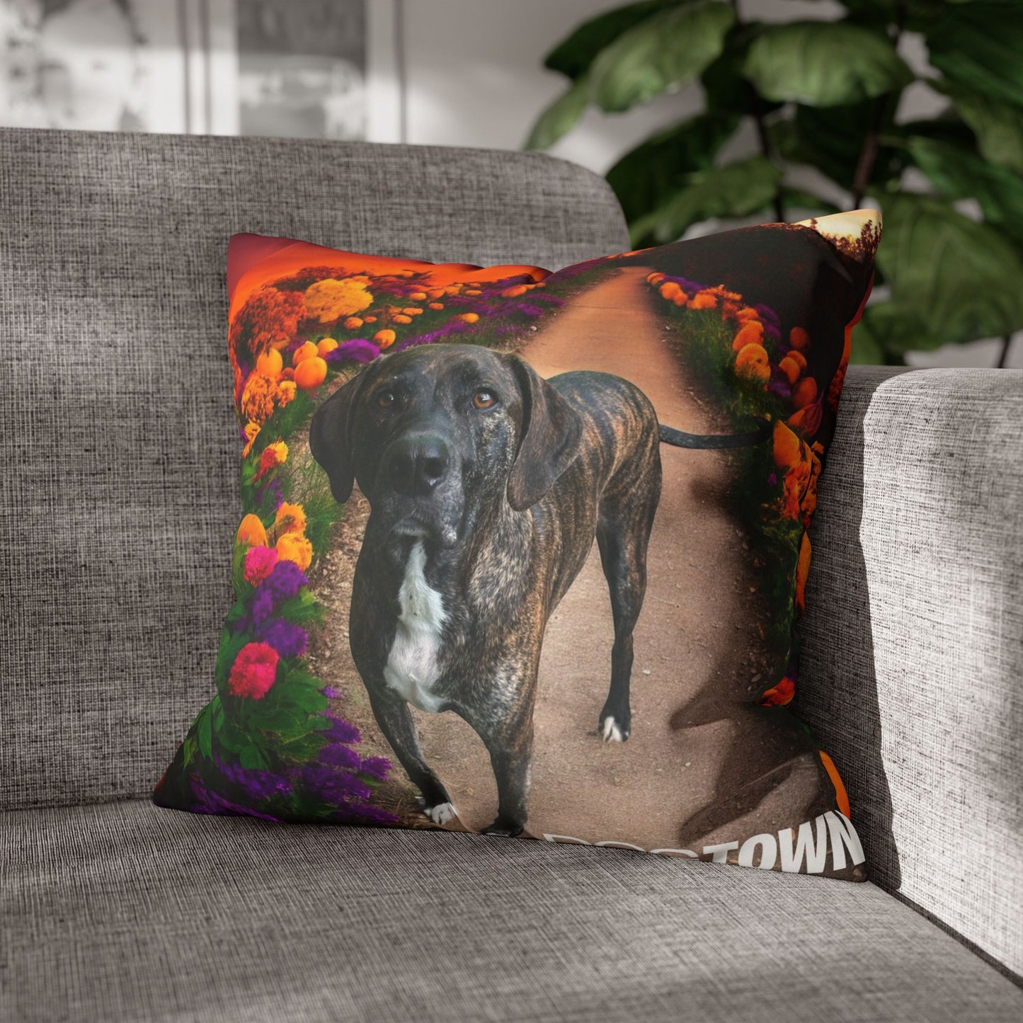 Wynnie - Halloween Pillowcase