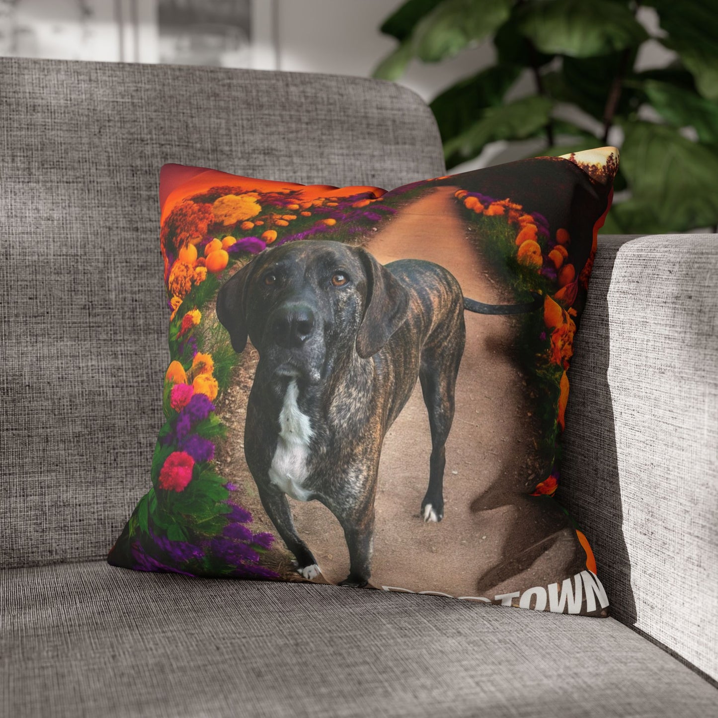 Wynnie - Halloween Pillowcase